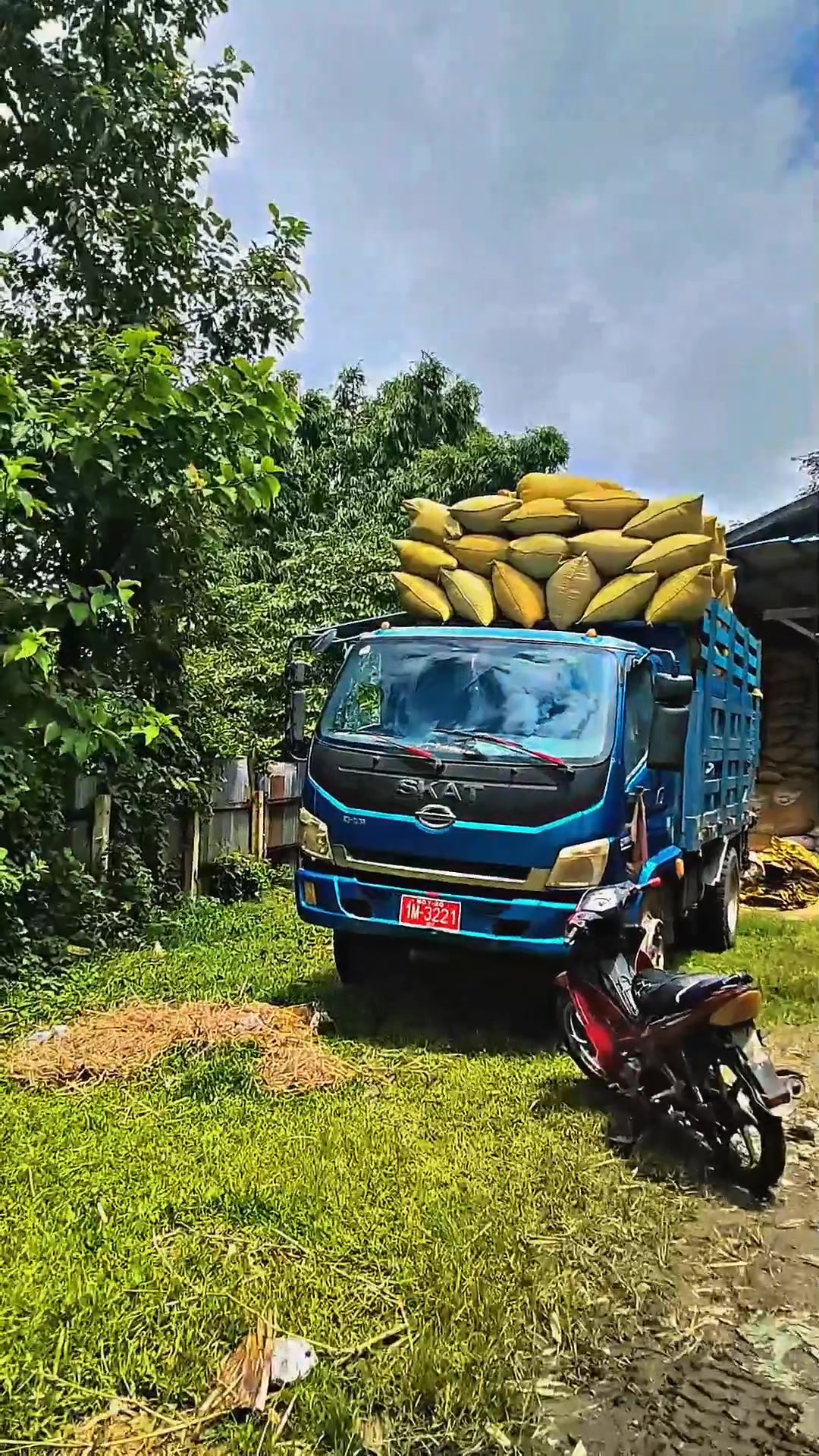 @Aung Min Oo 🇲🇲