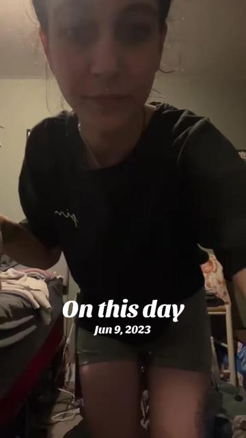 @Bre 🦇