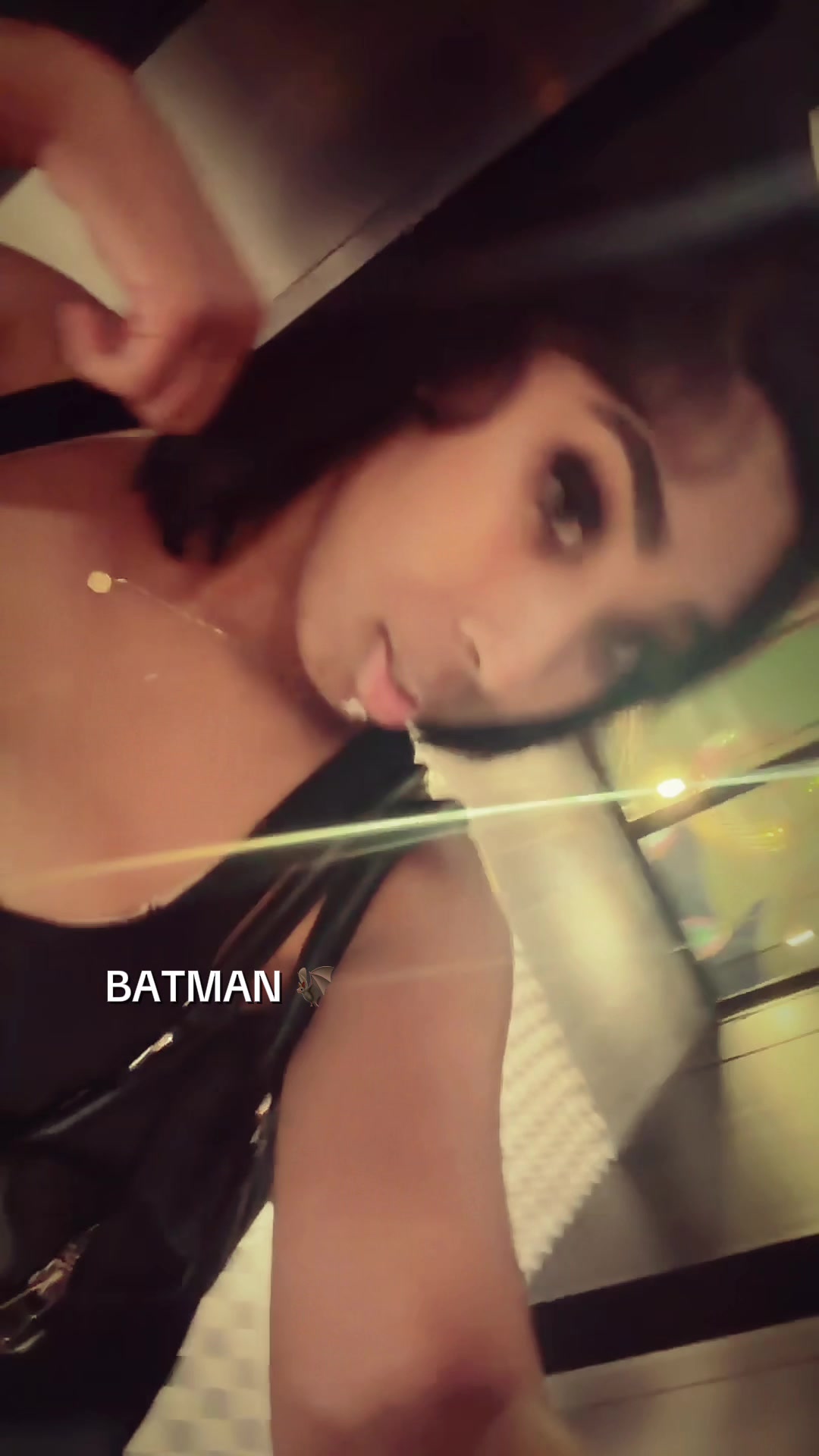 @UMBOIYE