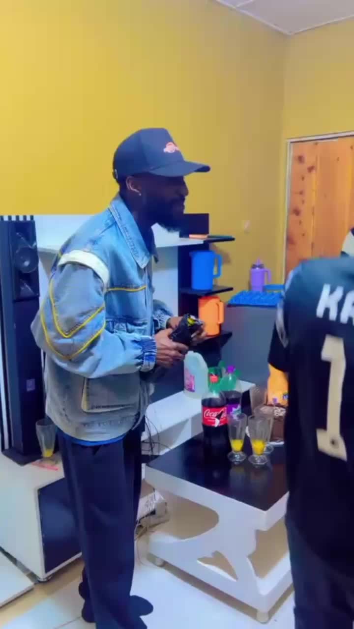@Crdsteri&ouml;🇺🇬