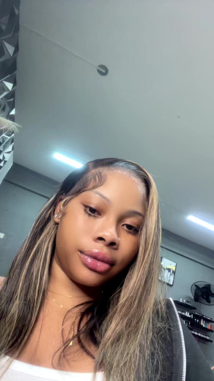 @Shandaethebee