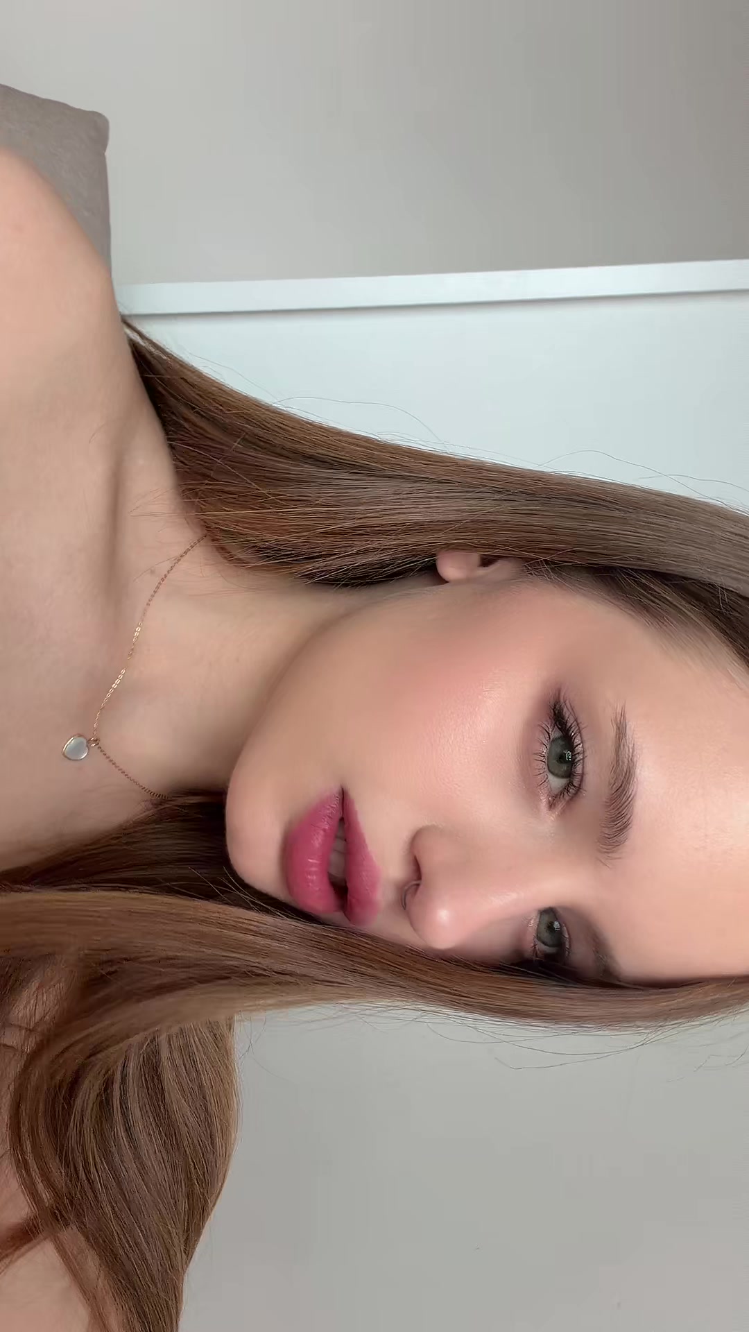 @Chloe