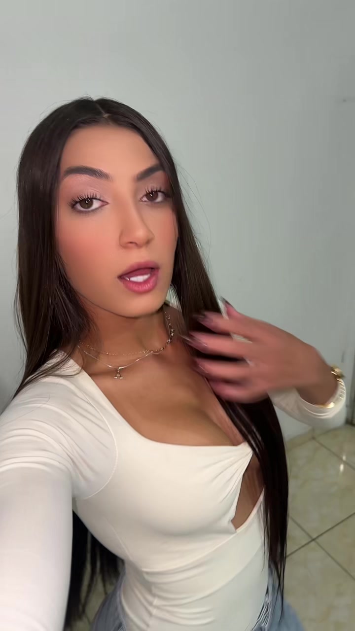 @_agathareis01_