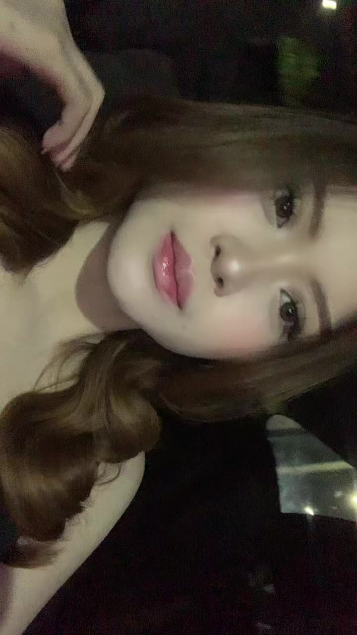 @vyourbbgurll