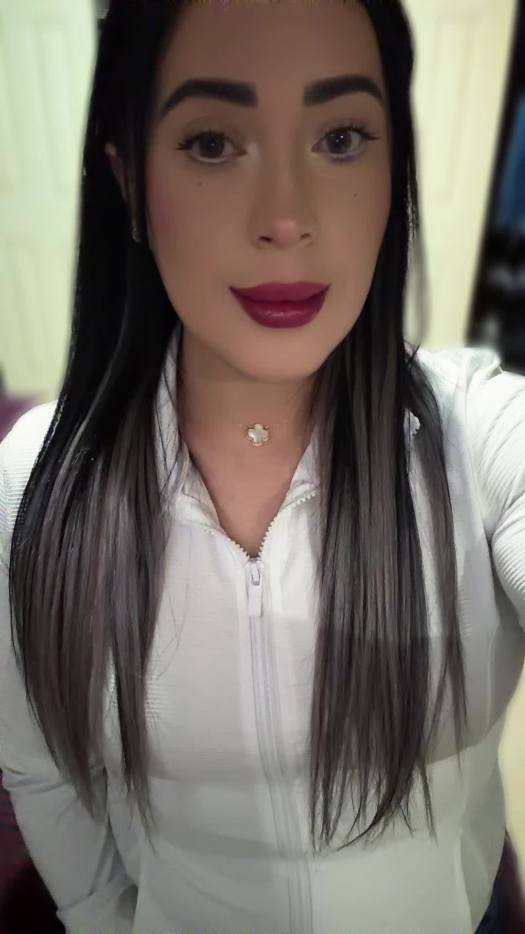 @Stephanie Lozano