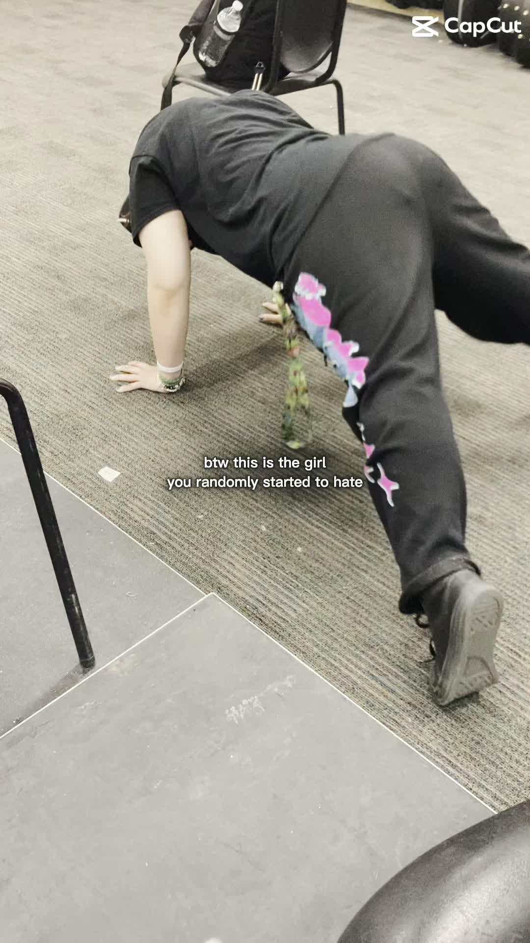 @↢𝔑𝔢𝔴𝔱𝔦𝔢↣