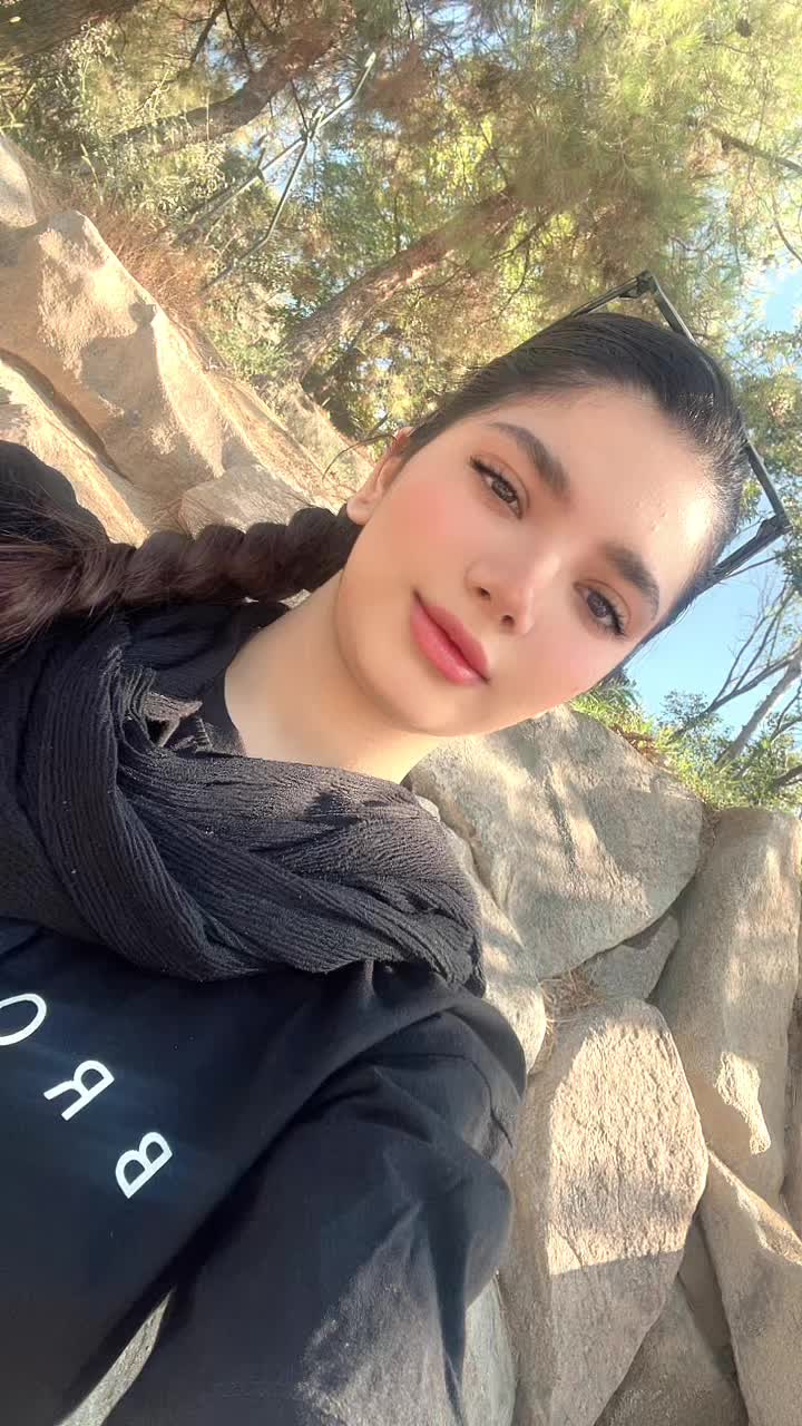 @Parniya