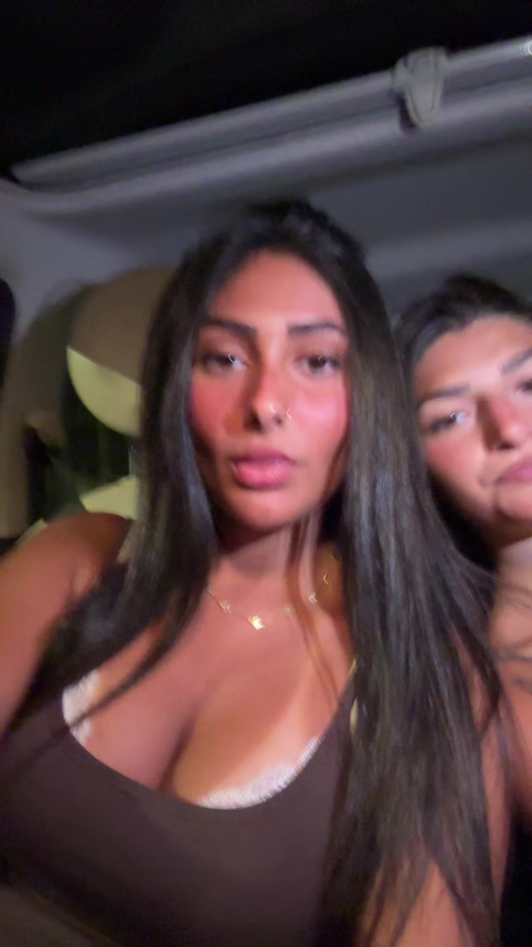@Leahshamai