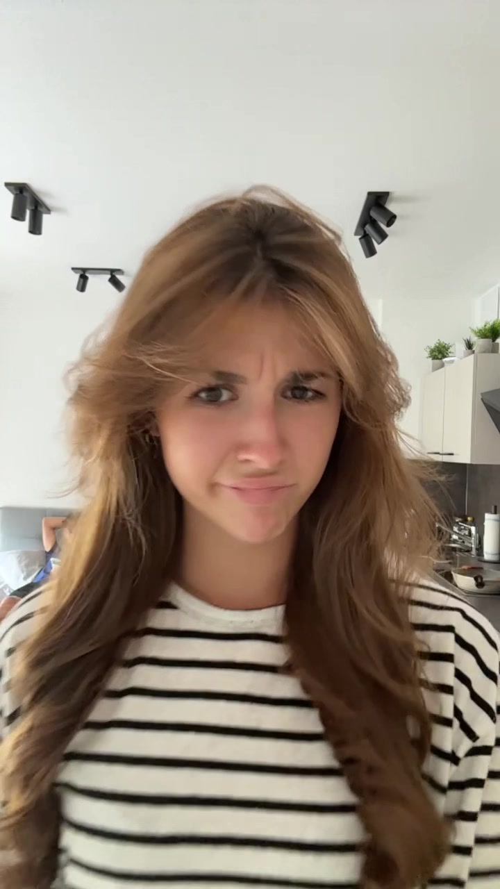@miarose