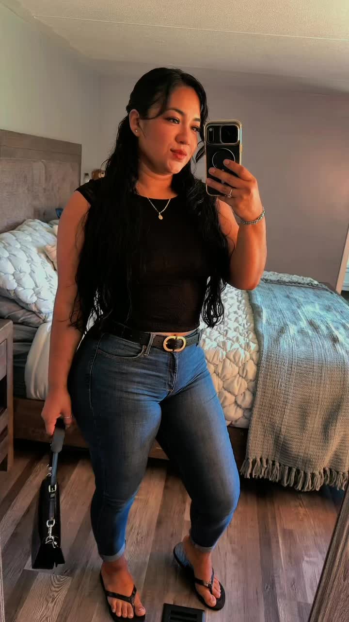@Adriana Lucero 🌷