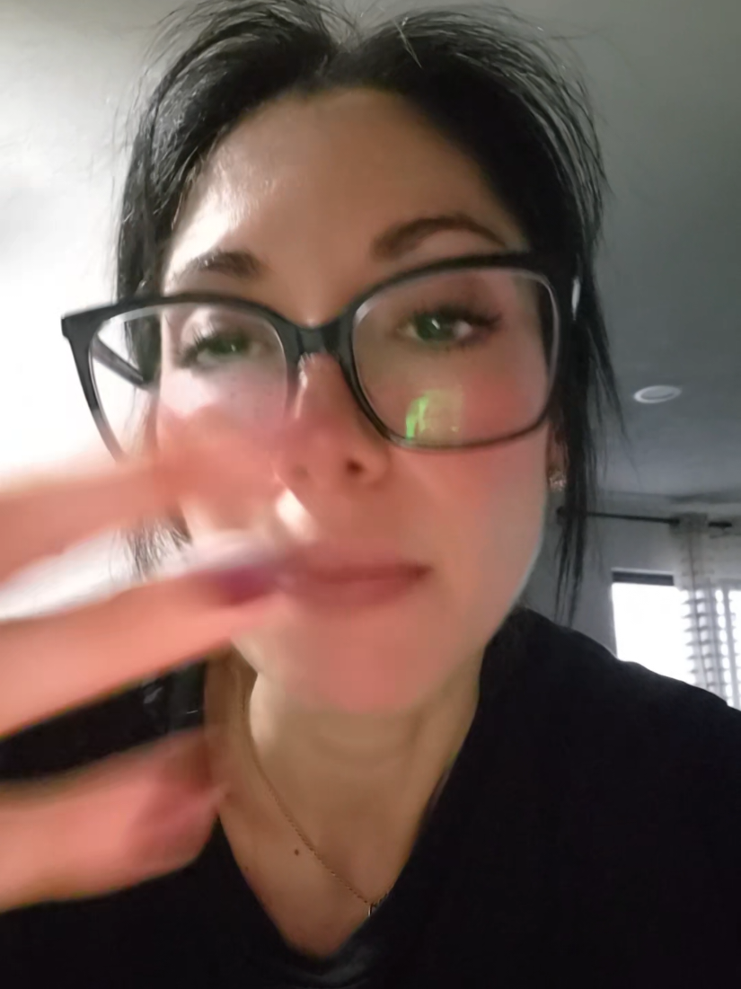 @Desquehacerada