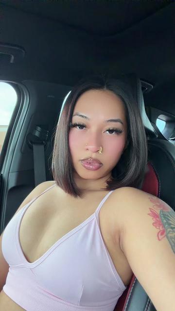 @Debbie 🩵