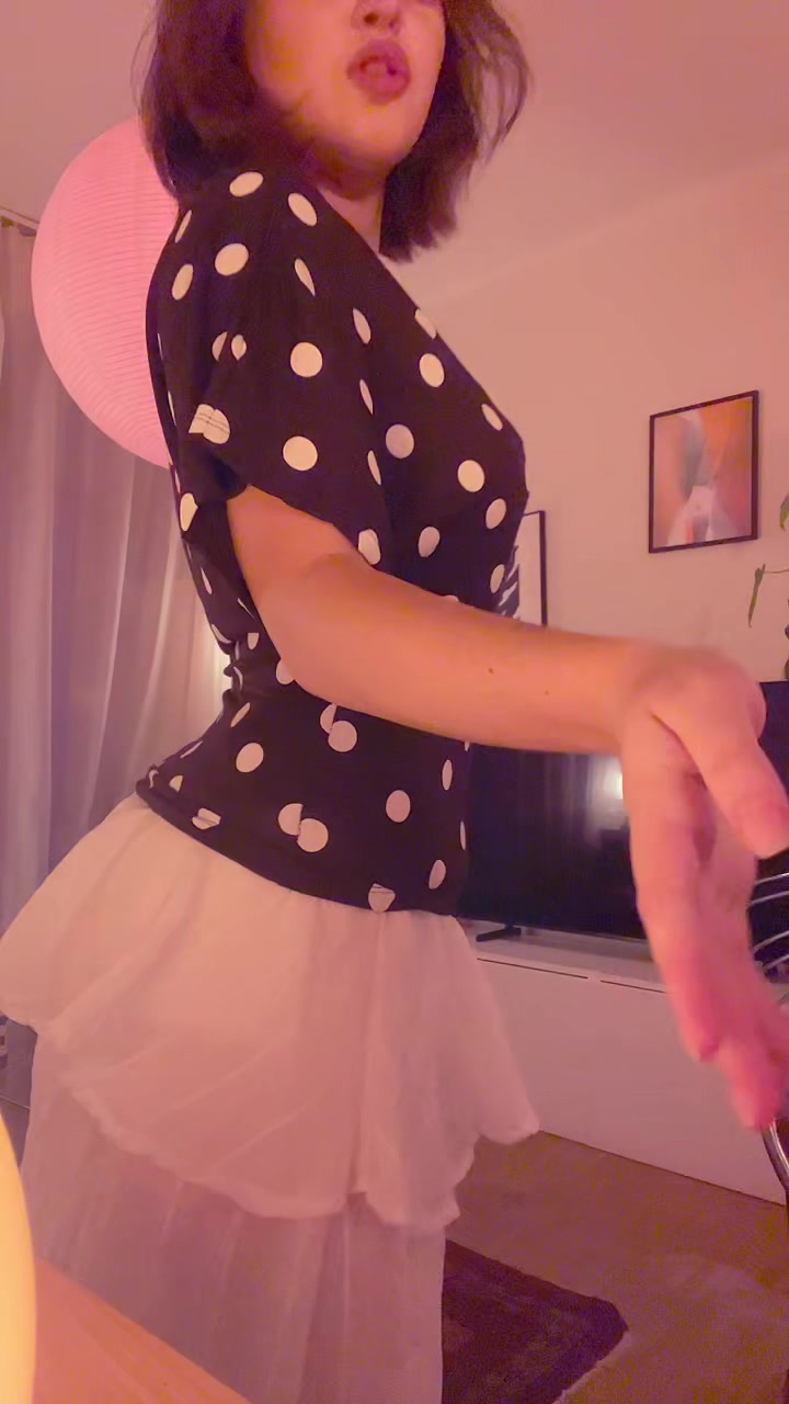 @jeannefrn