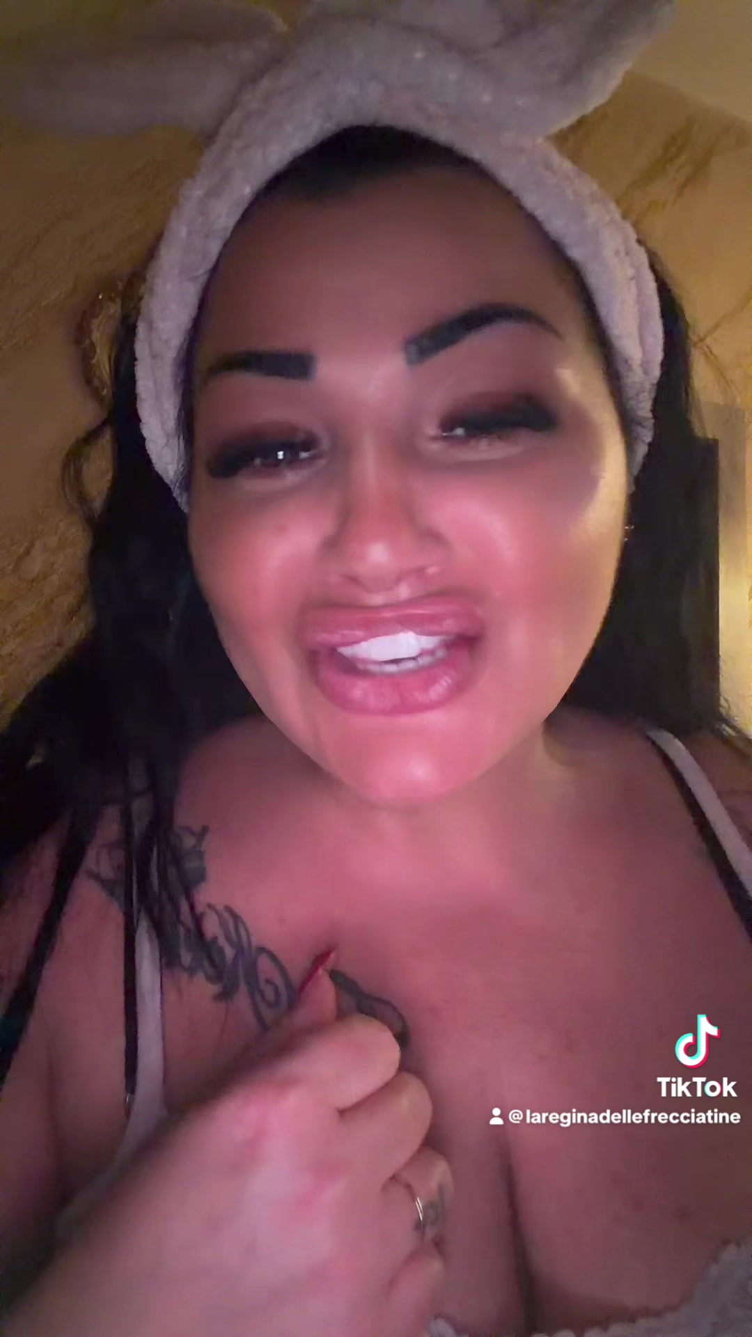 @lareginadellefrecciatine