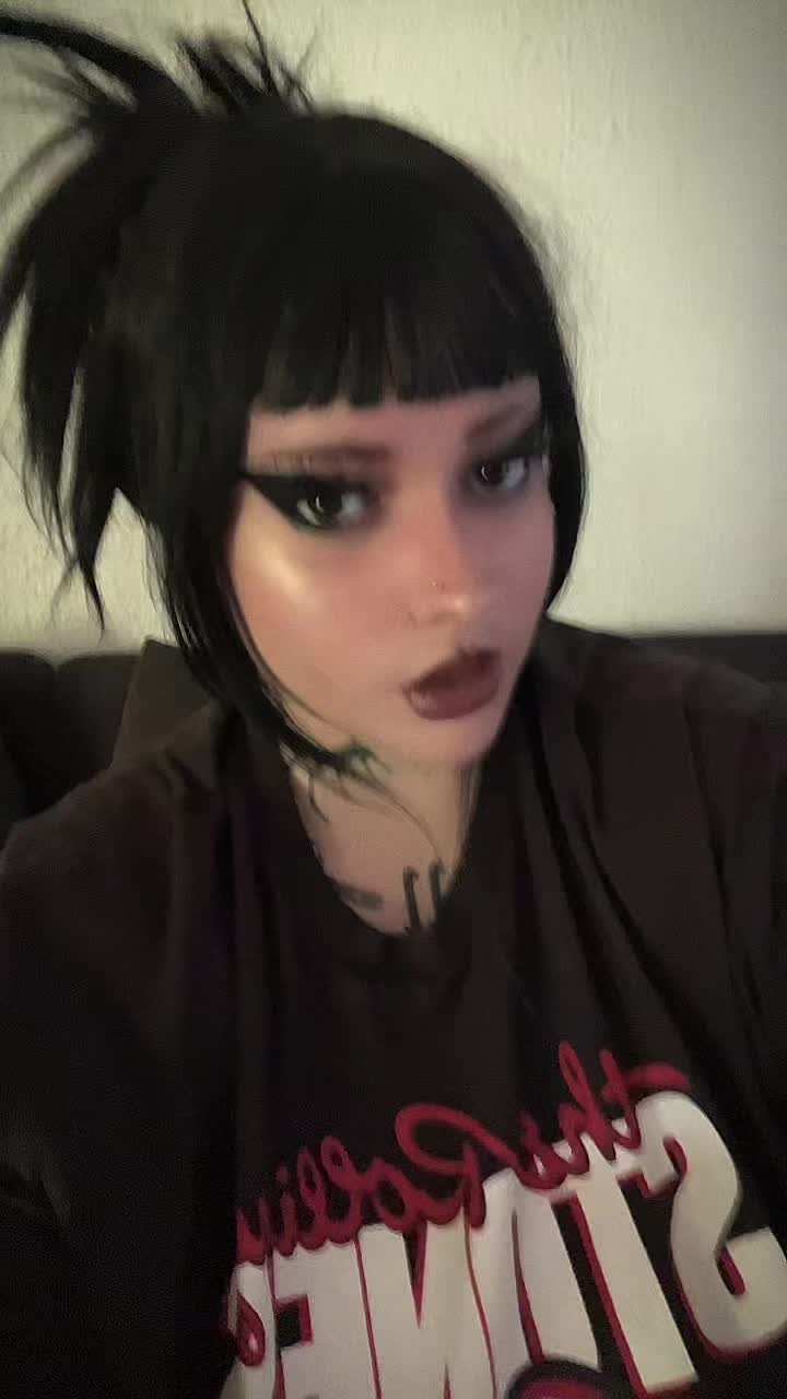 @aly🧛&zwj;♀️
