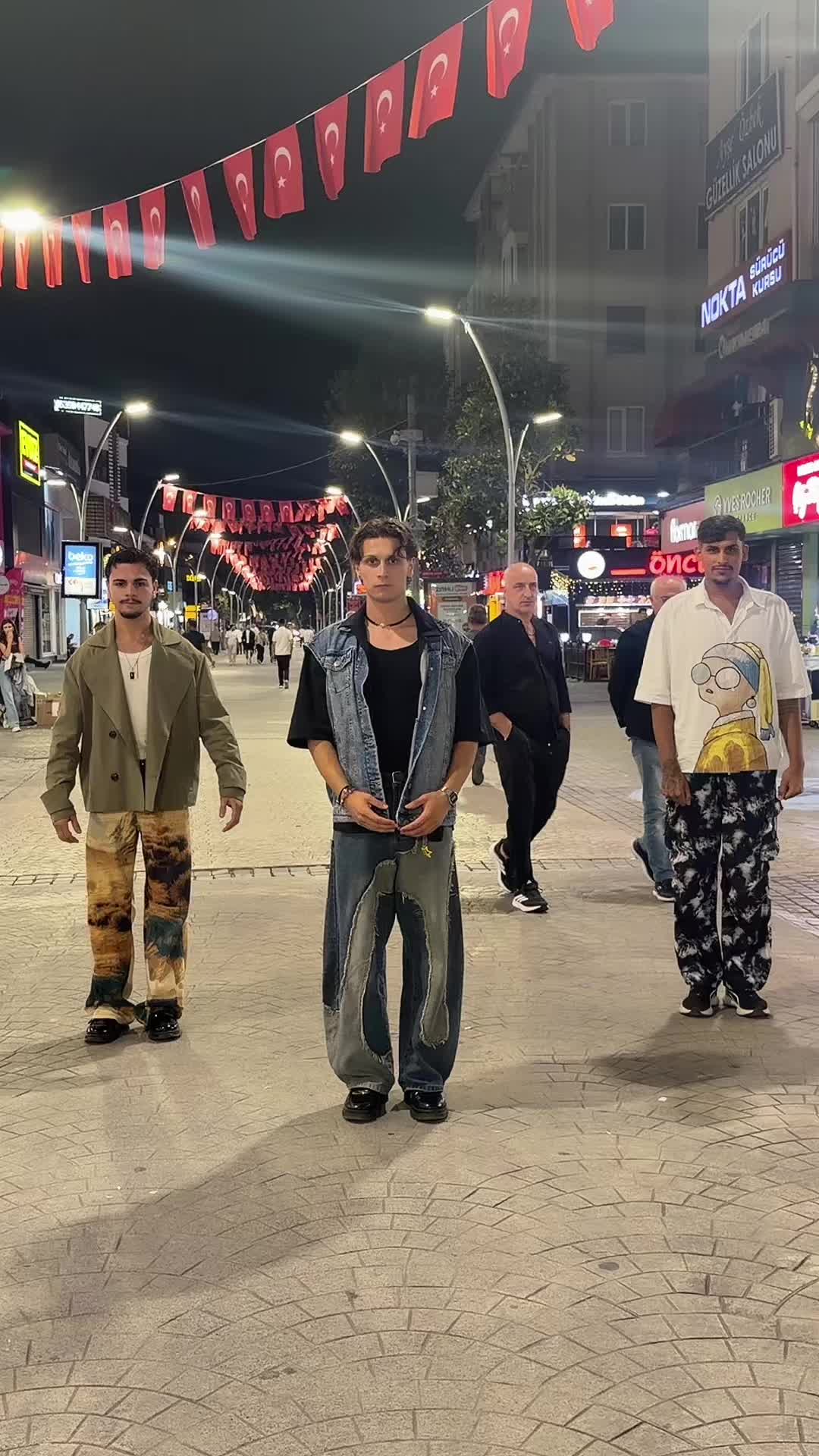 @askinakdemirci