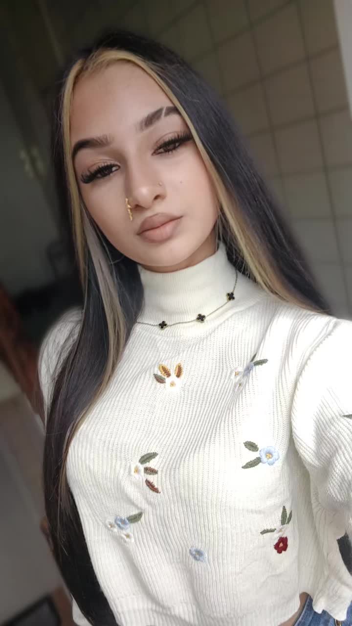 @🍓𝓥𝓪𝓵𝓮𝓷𝓽𝓲𝓷𝓪🐒