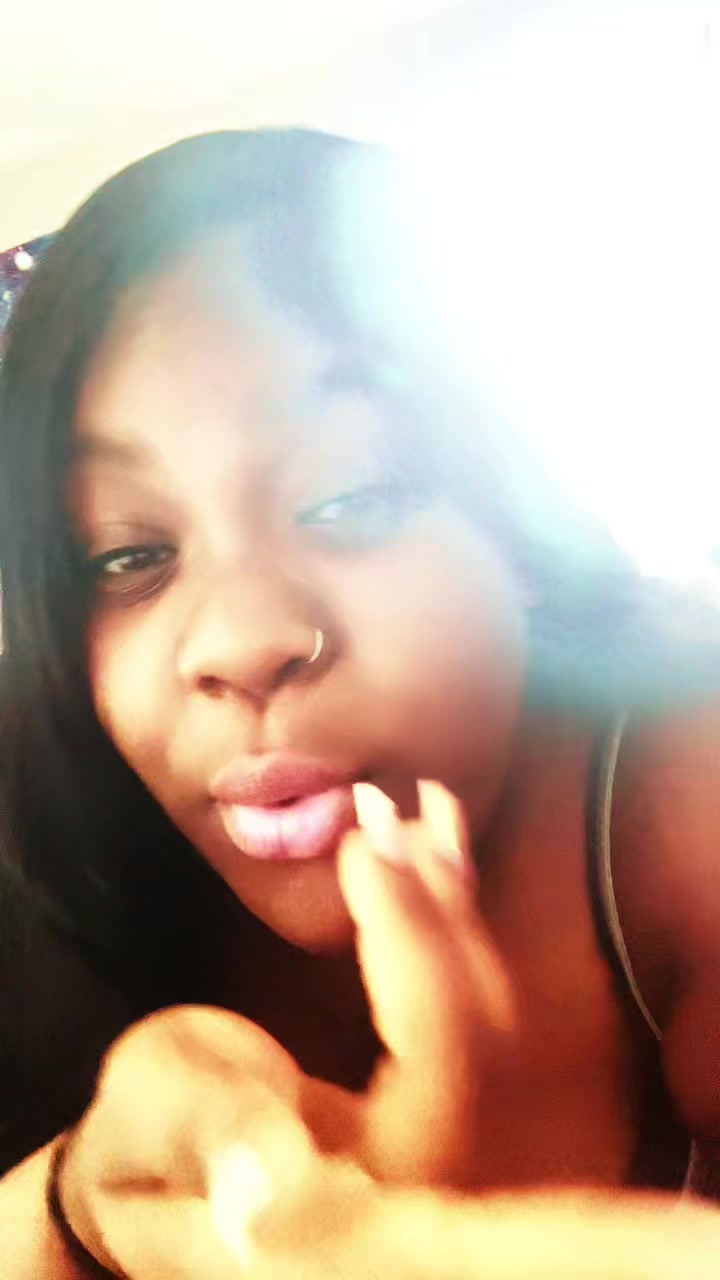@theylove_zada