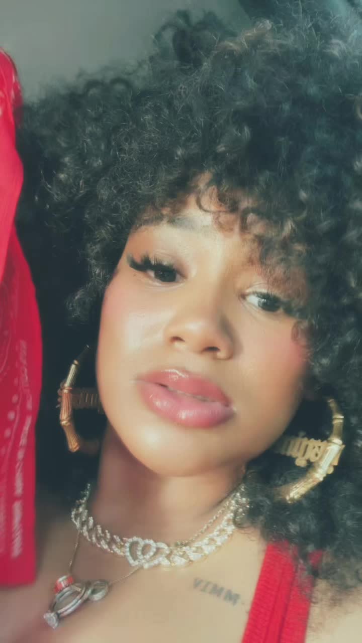 @xoniyaaah