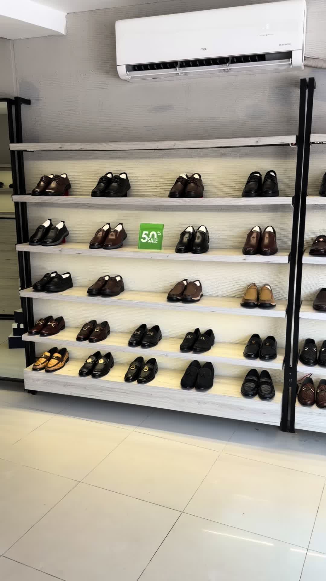 @The Sneaker Toe