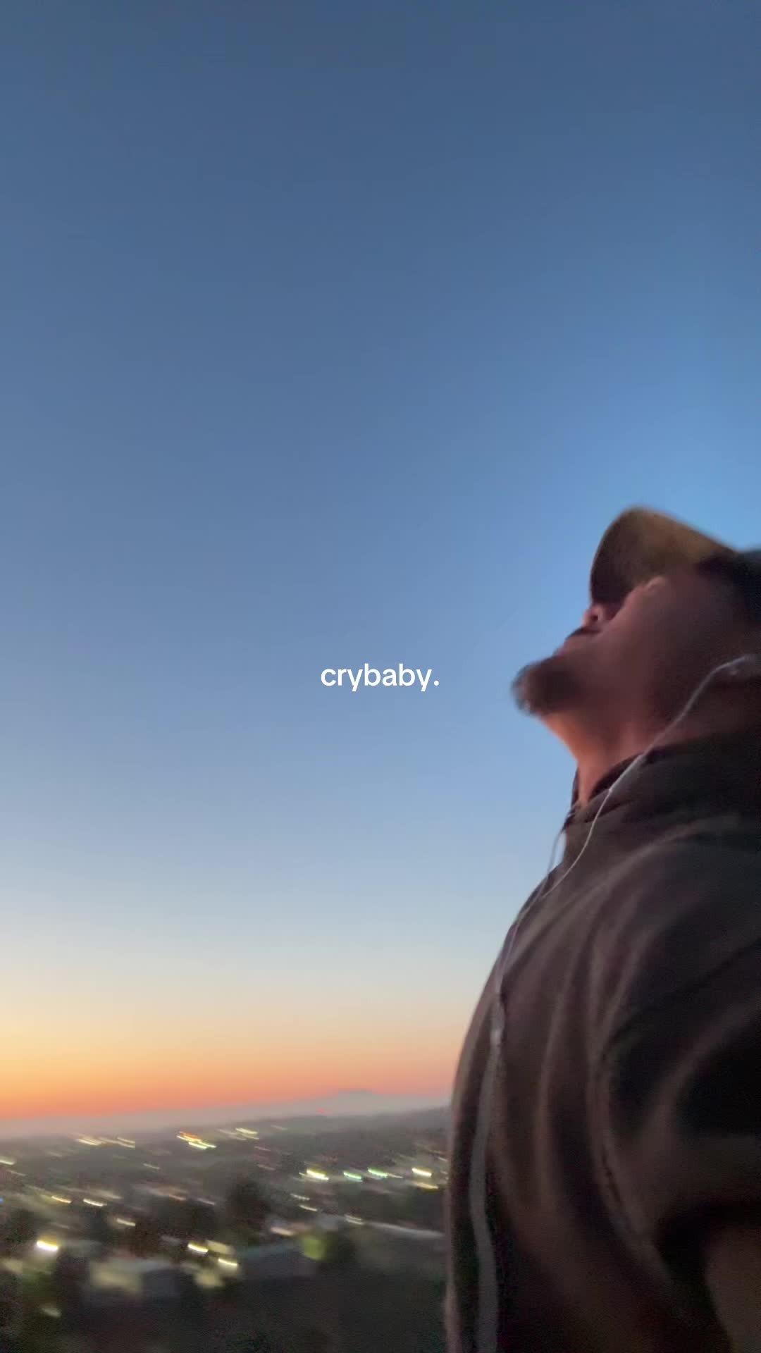 @crescenł