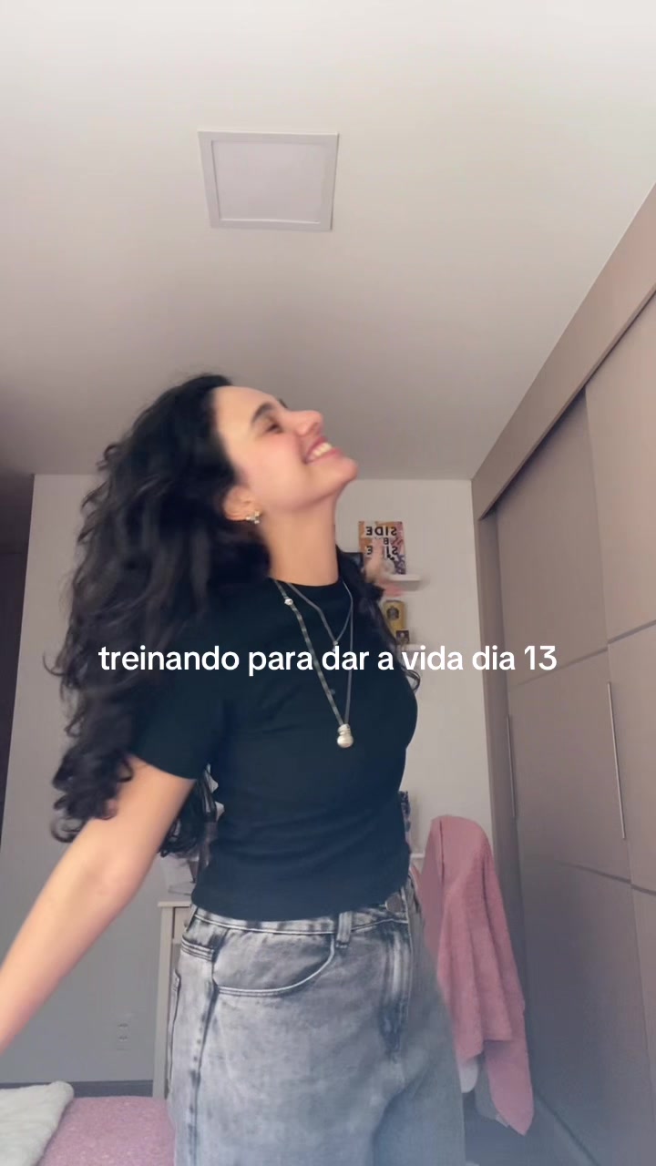 @melhoremayy