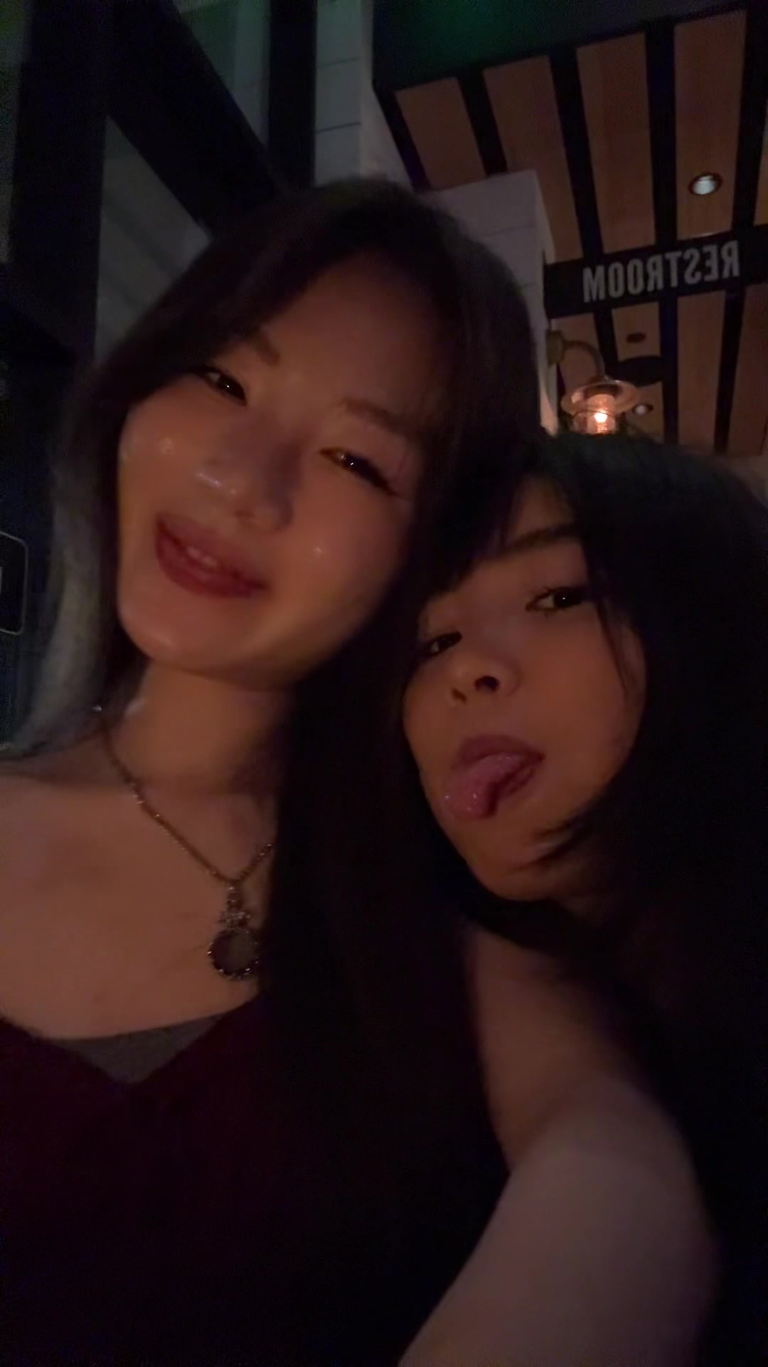 @𝕬𝖓𝖌