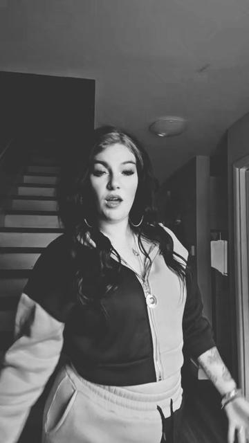 @🌺Dee🌺