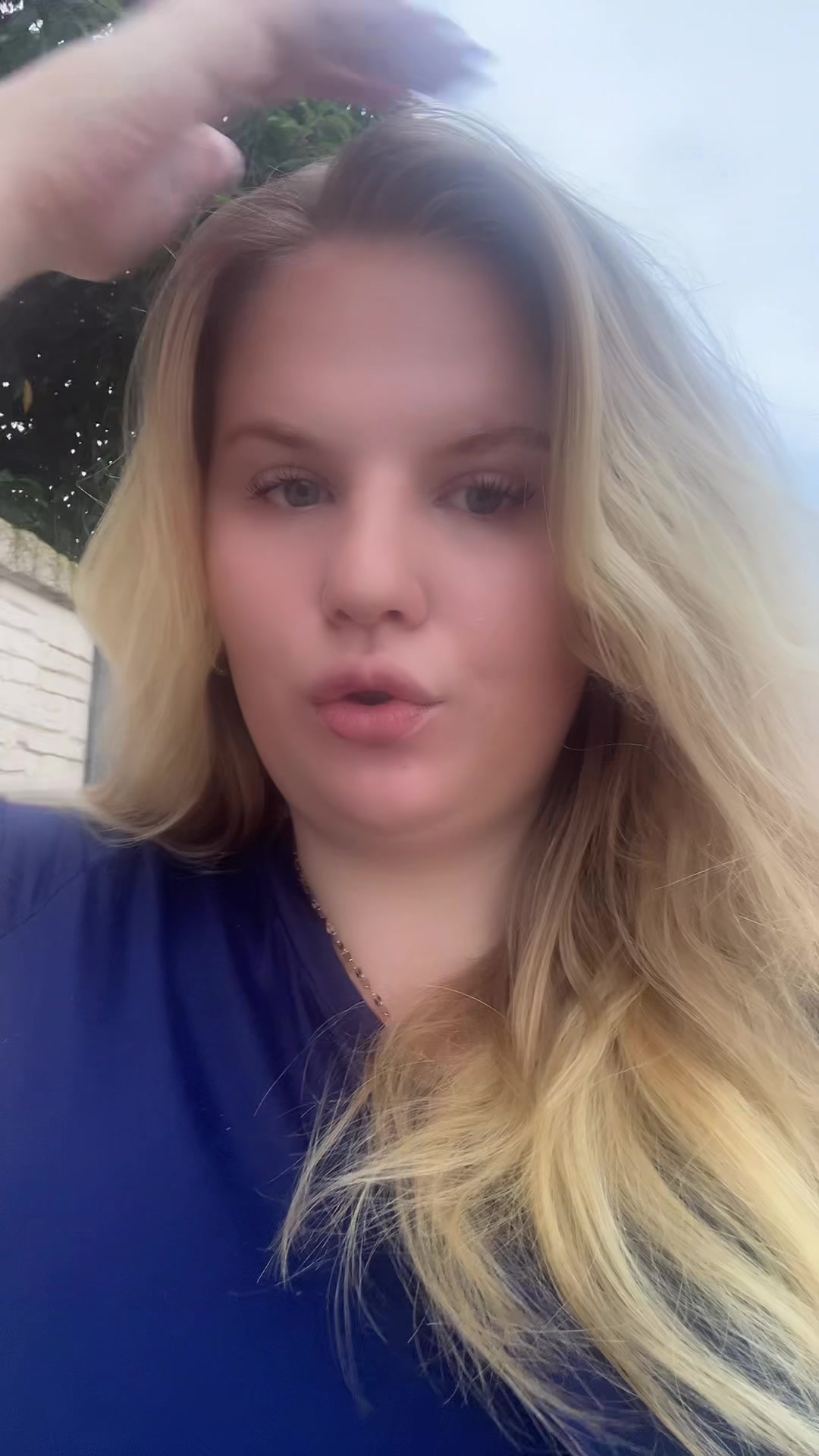 @Lena