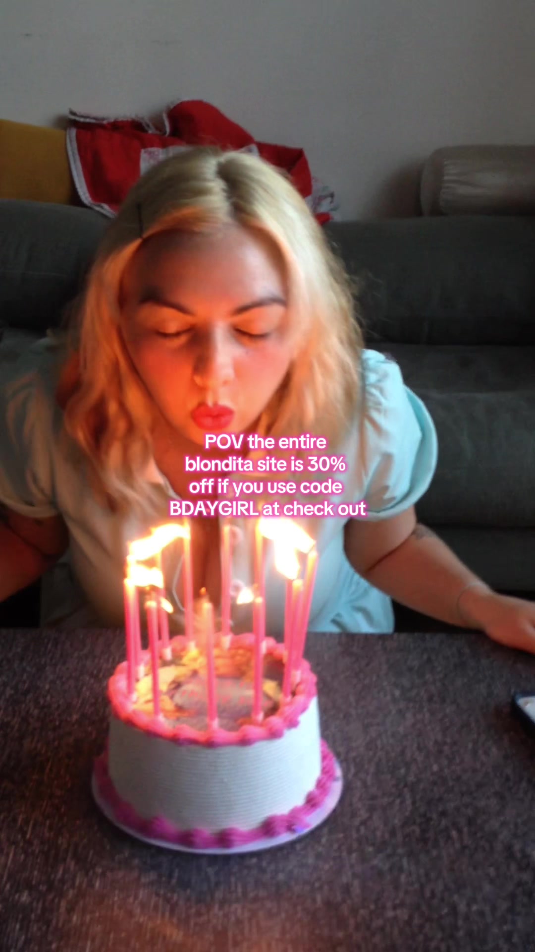 @Blondita