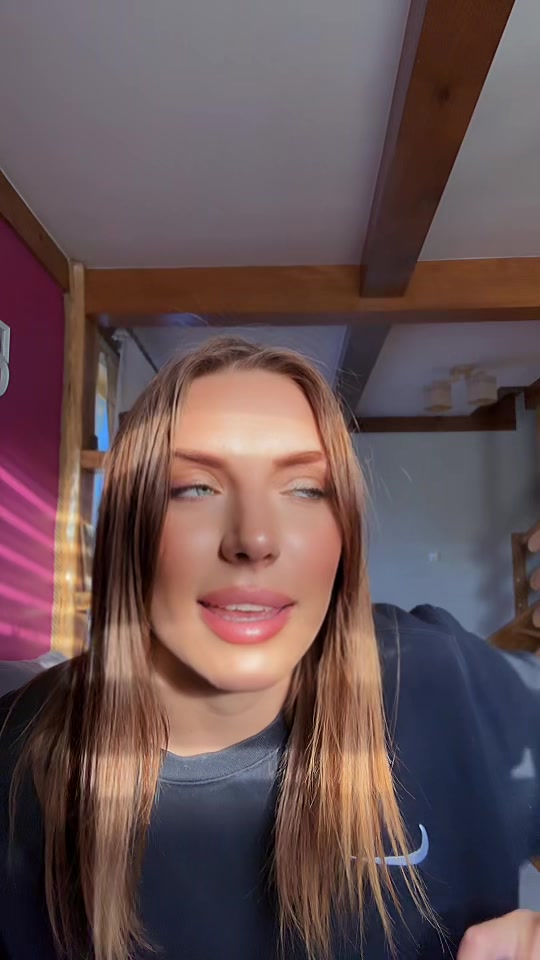 @justynacieluszecka