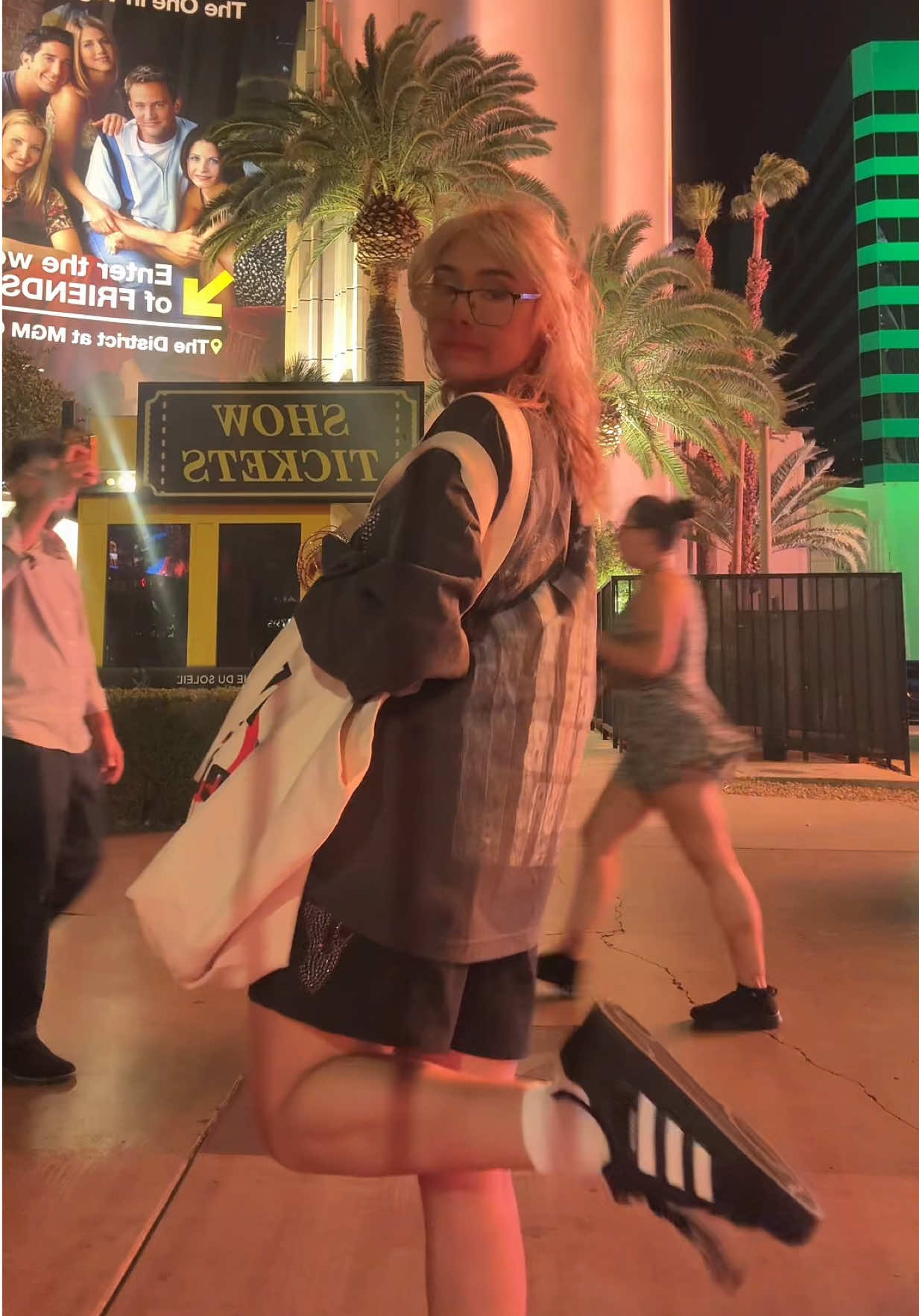 @✰ ✰ ✰