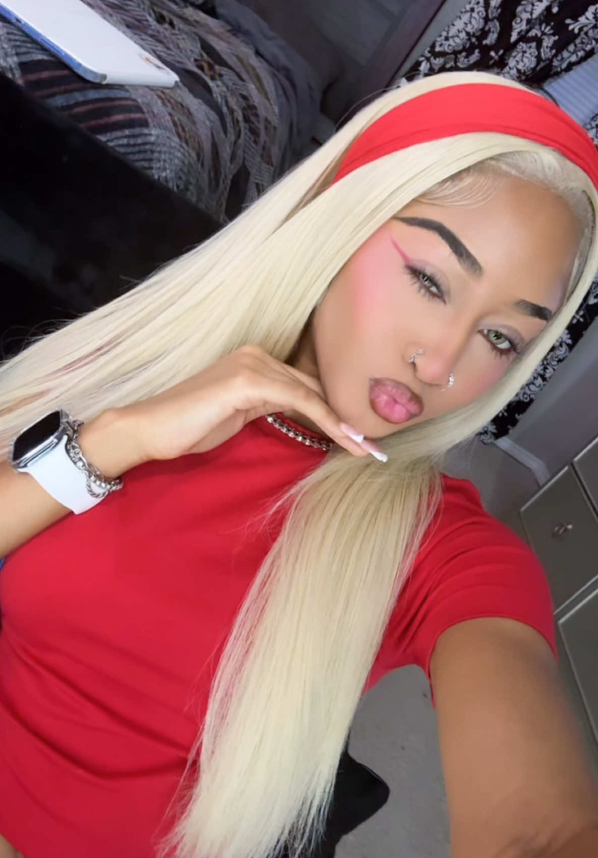 @⋆˚。⋆✧˚𝑎𝑢𝑡𝑢𝑚𝑛˚✧⋆。˚⋆