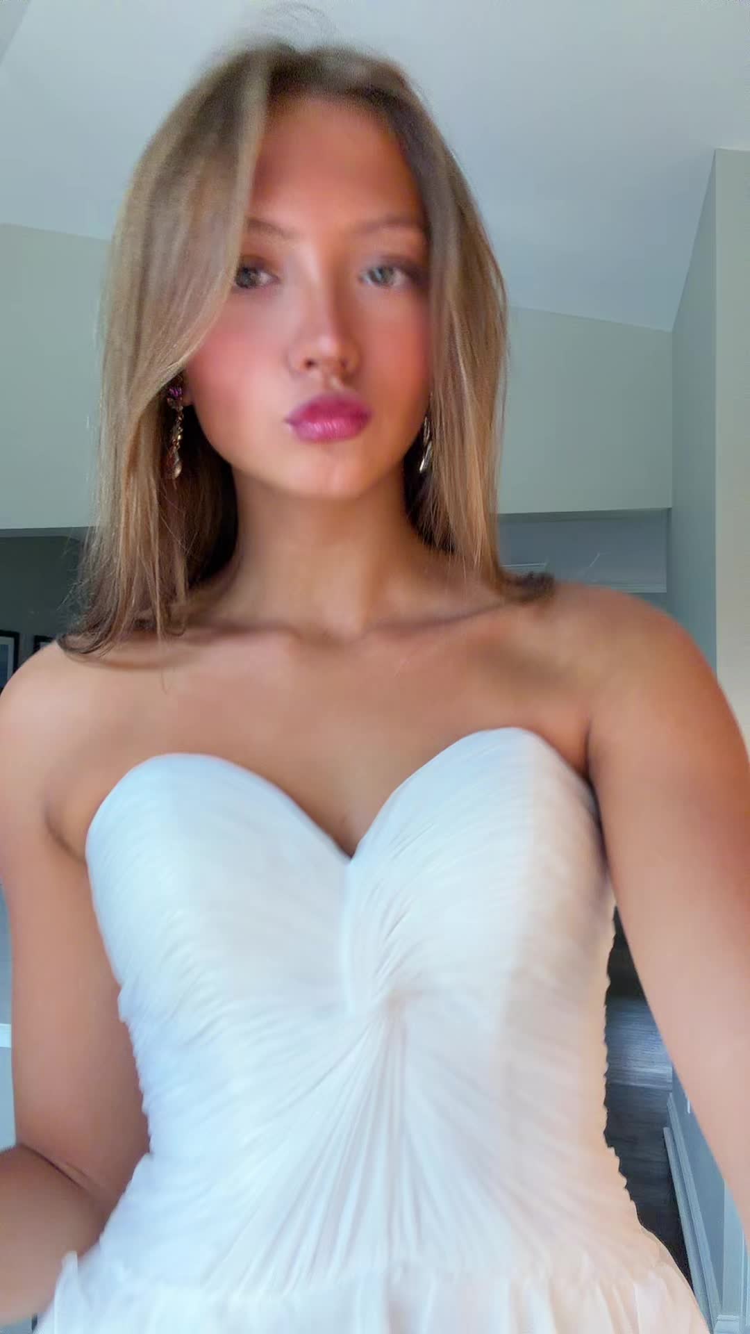 @CLARA ROSE
