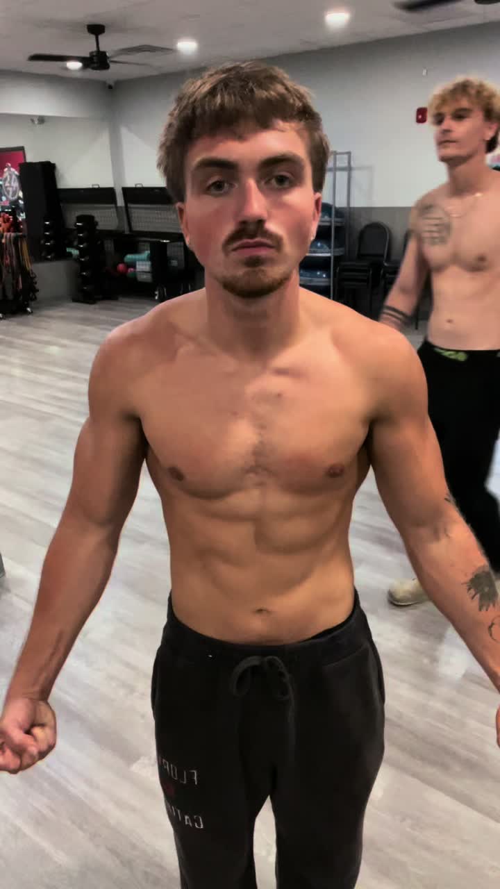 @cutwithpax