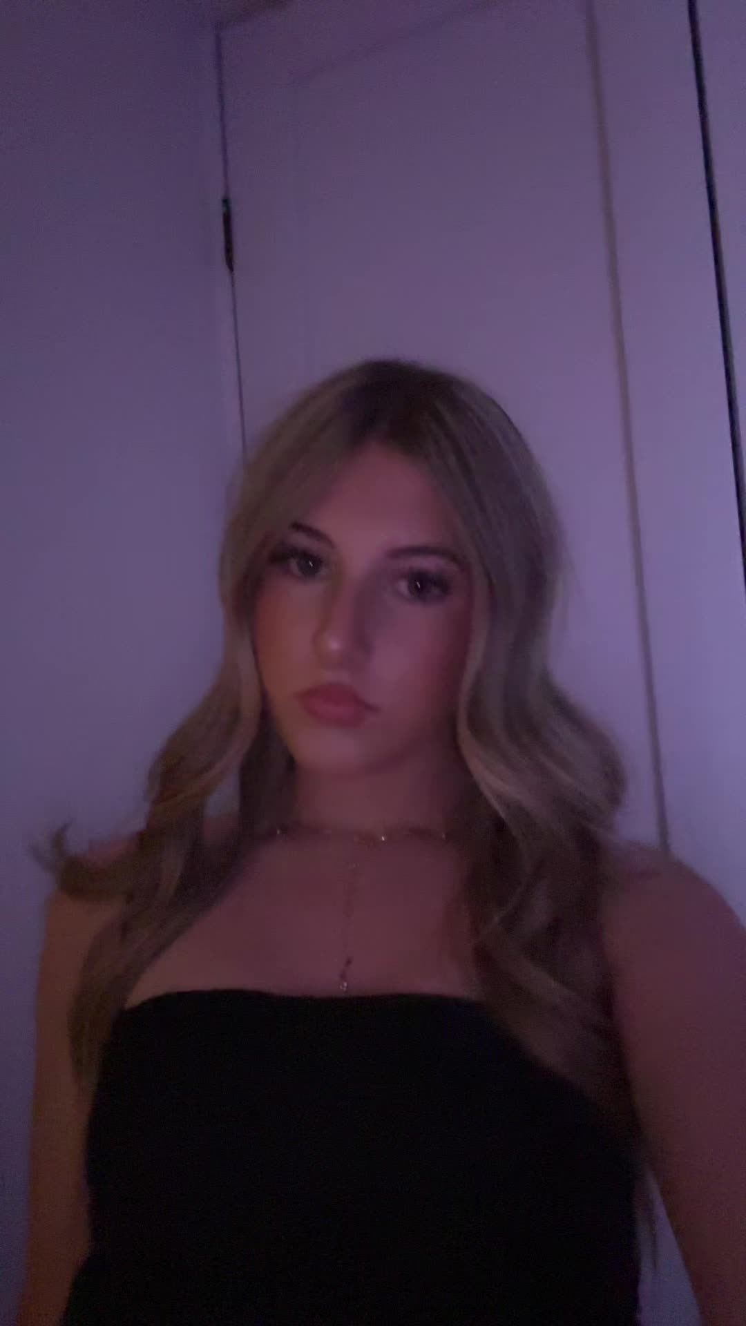 @𝑲𝒉𝒍𝒐𝒆 🤍
