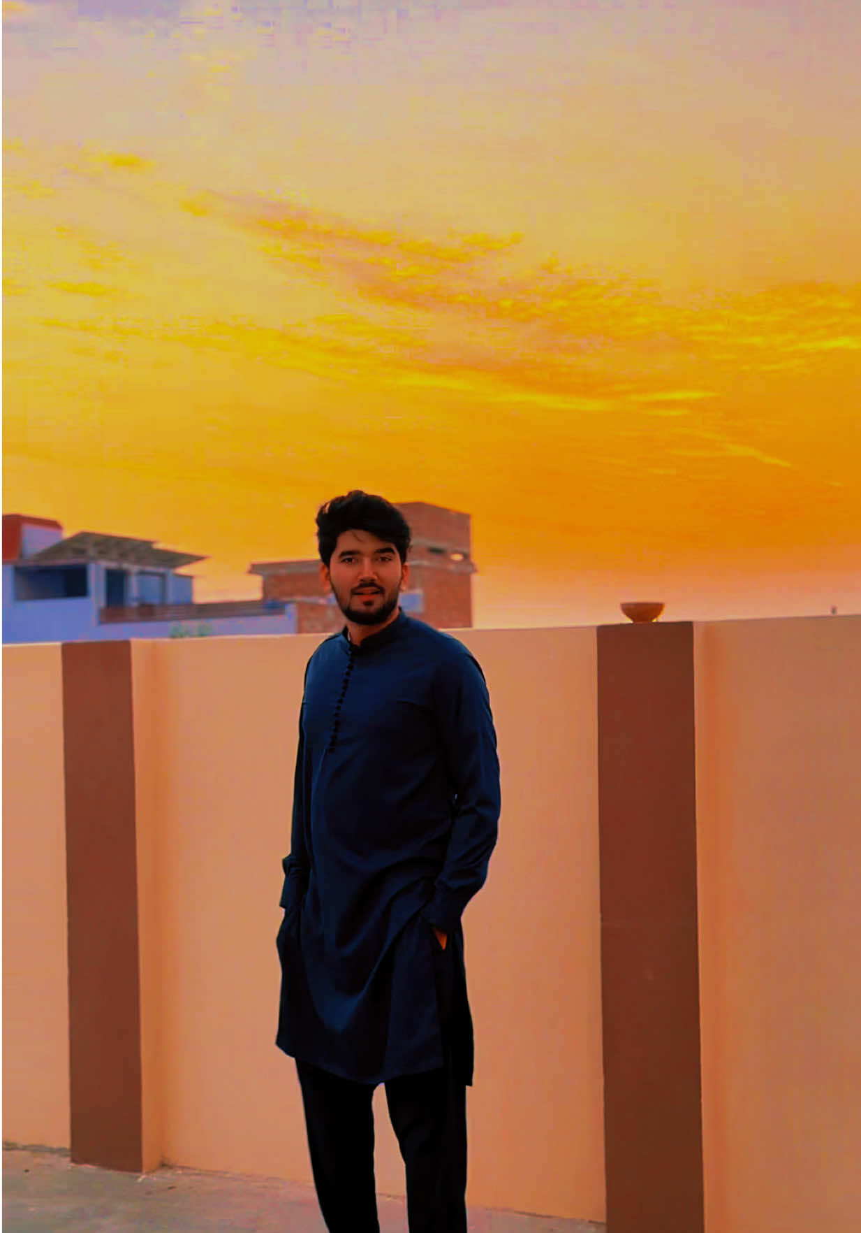 @️Rana Hommi