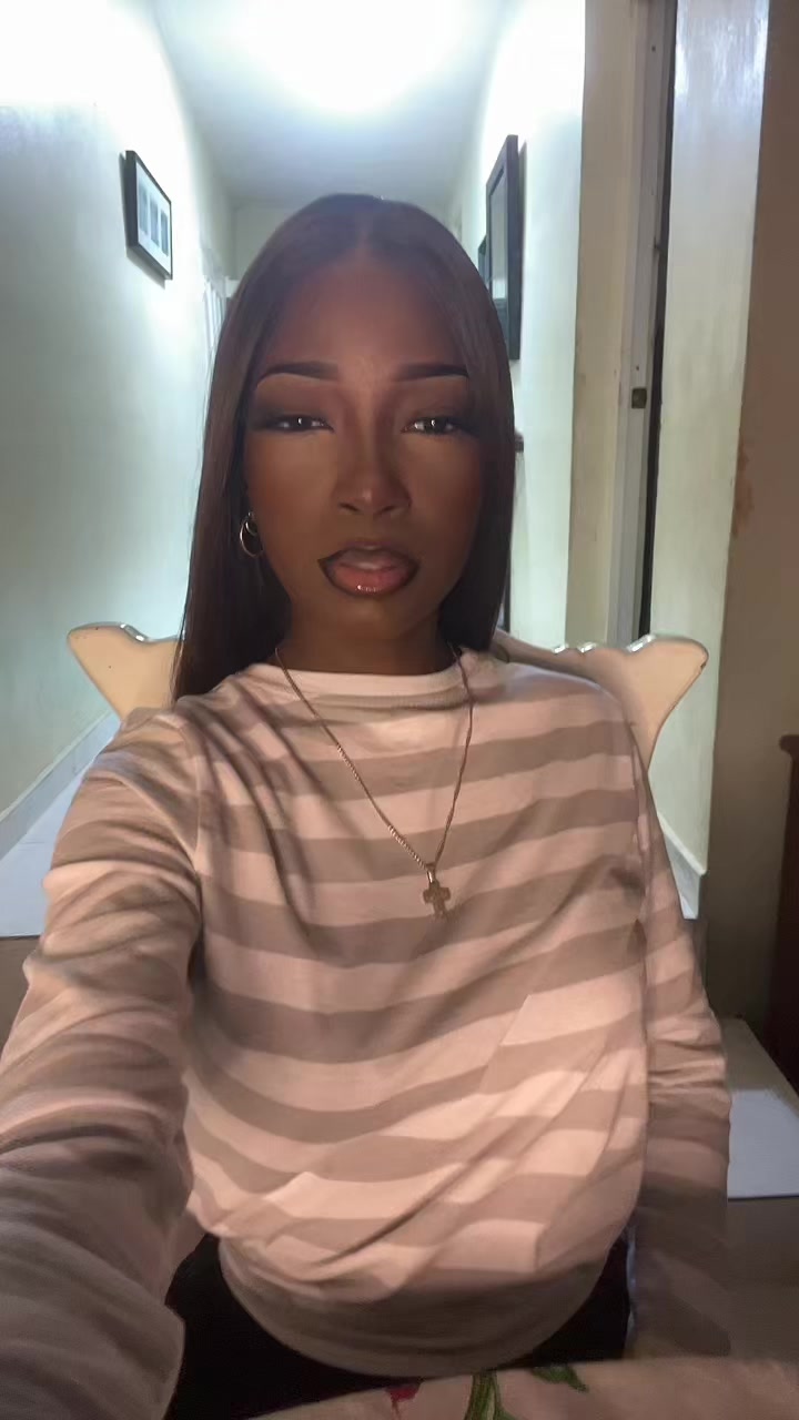 @Arianna Monción