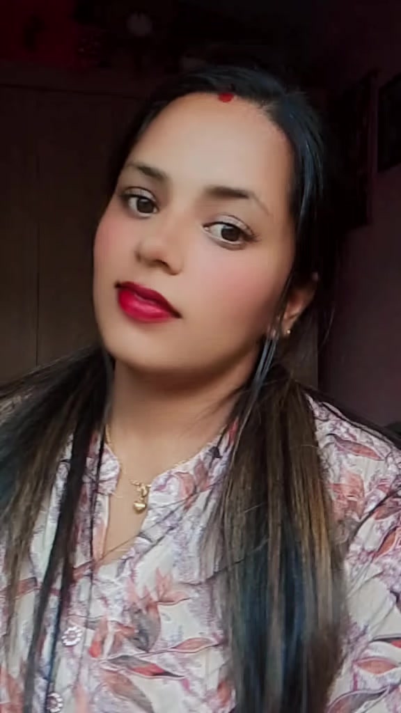 @अनु...👑