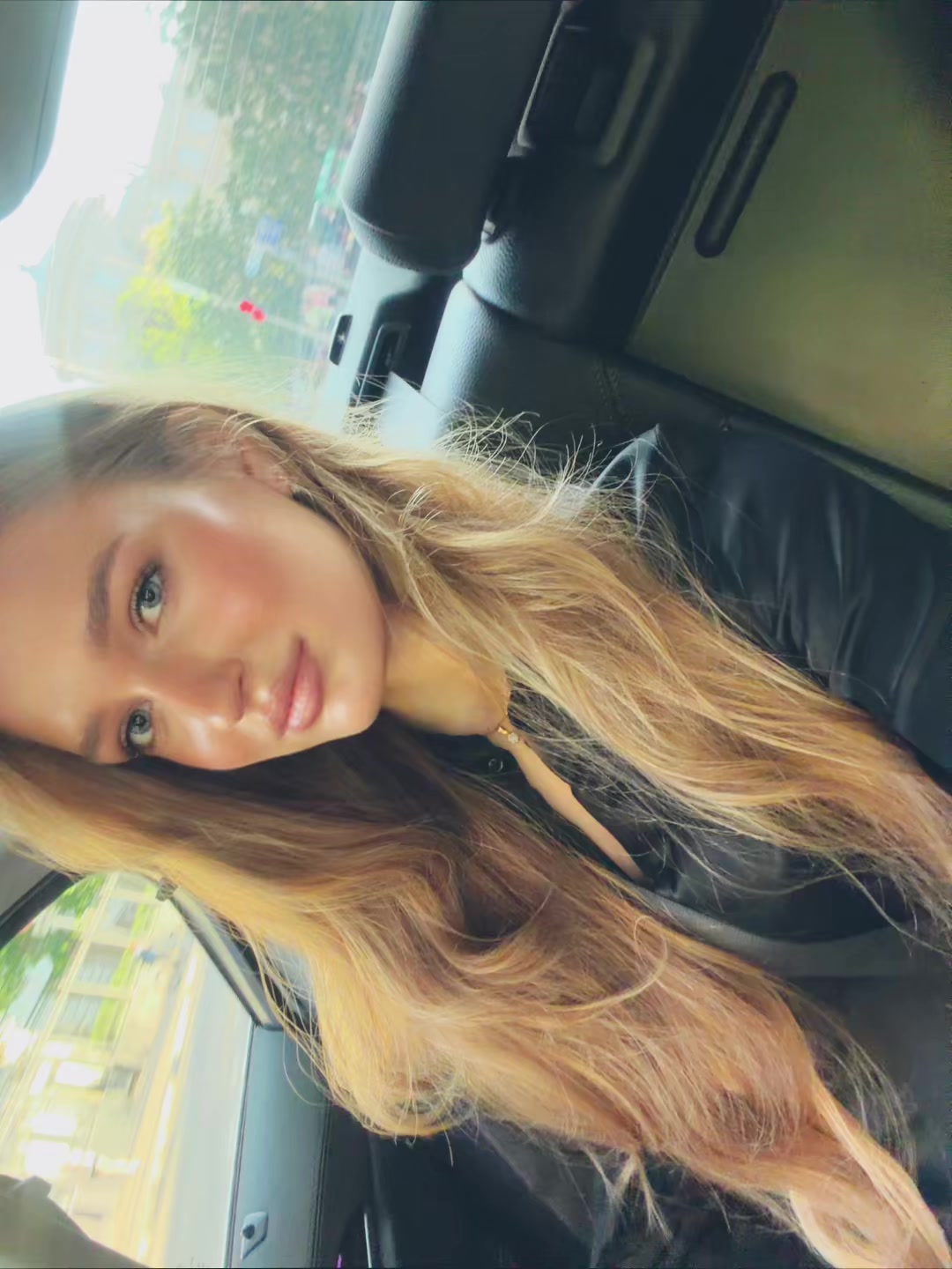 @Polina Lomova