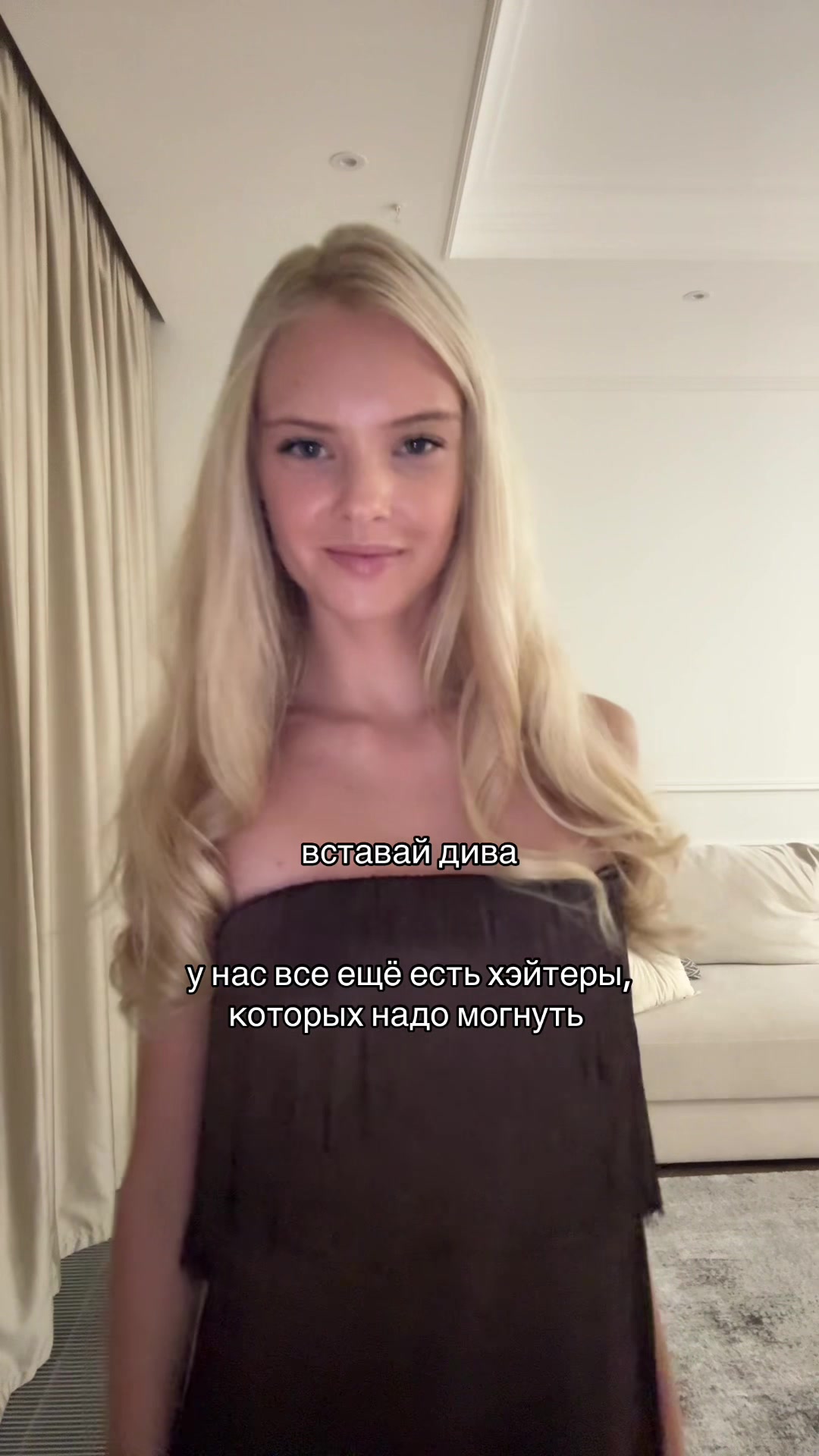 @monnelizz