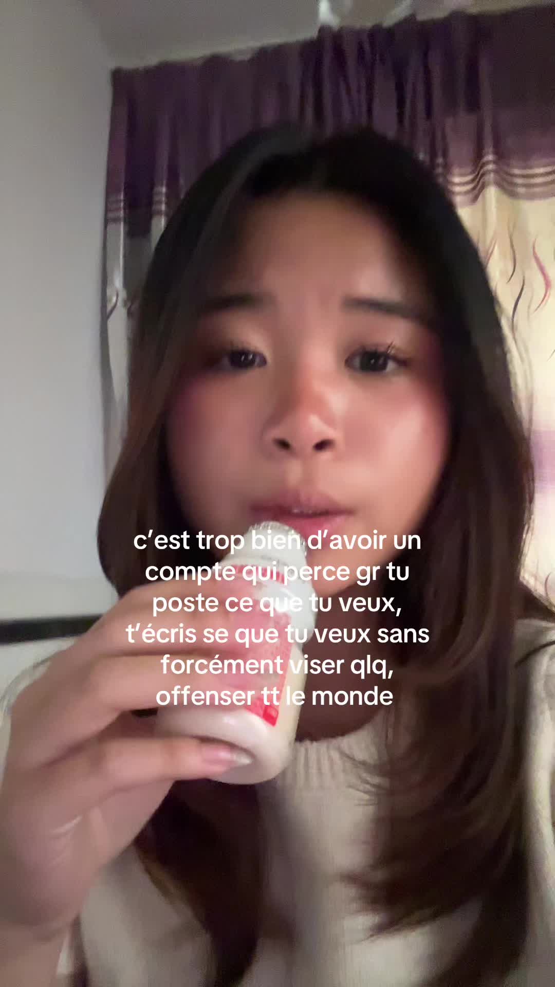 @𝑬𝒎𝒆𝒍𝒊𝒏𝒆