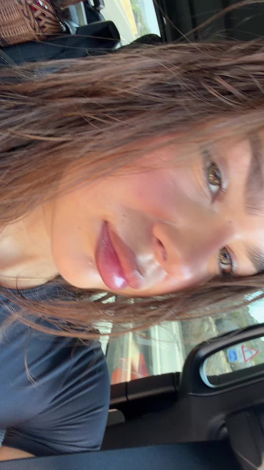 @Helenaxenia