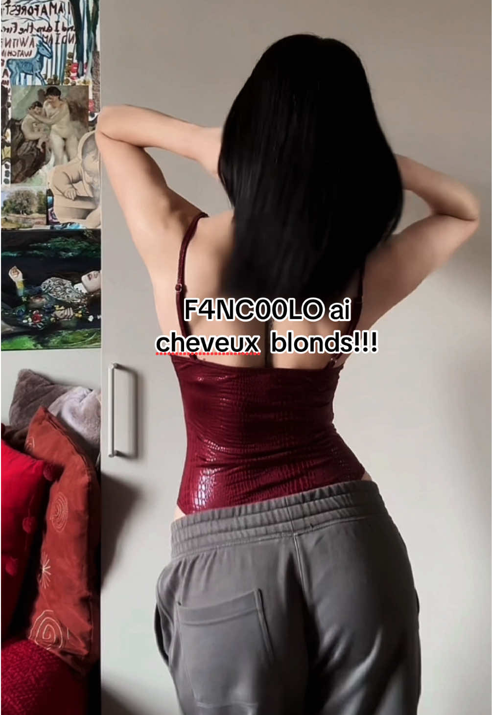 @𓁼