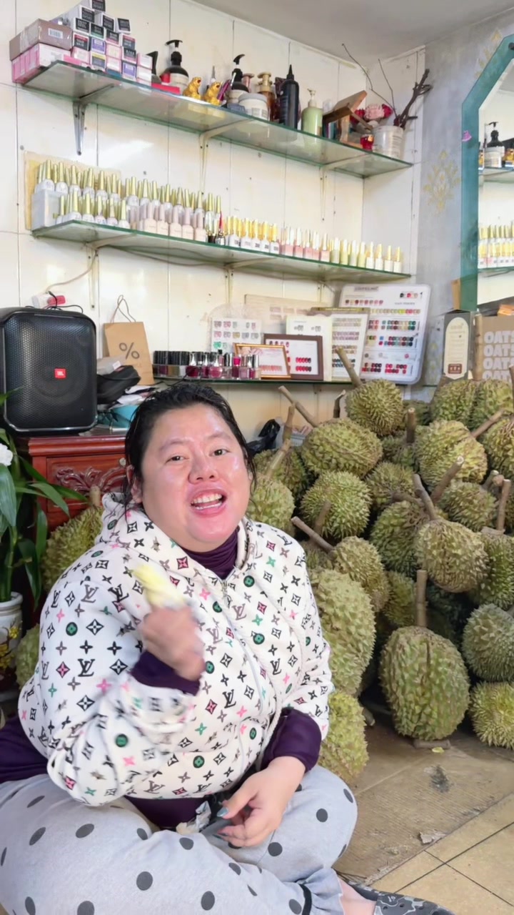 @Sreysros Susi ( អា ស៊ូសុី )