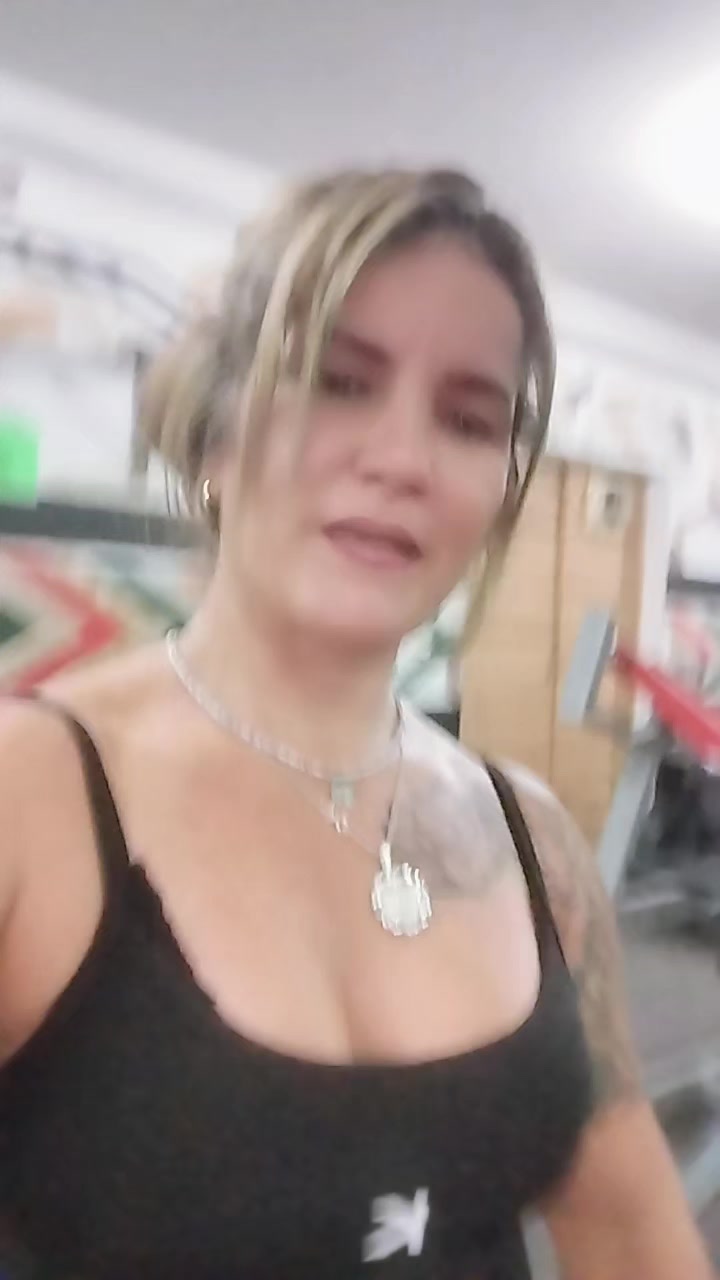 @la catira musculosa