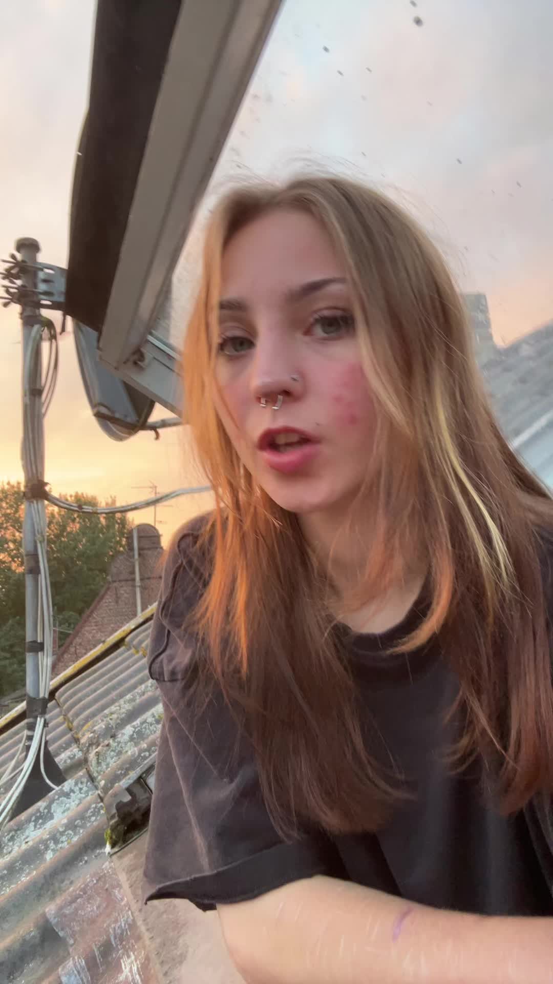 @𝓮𝓶𝓶𝓪 🎐💞