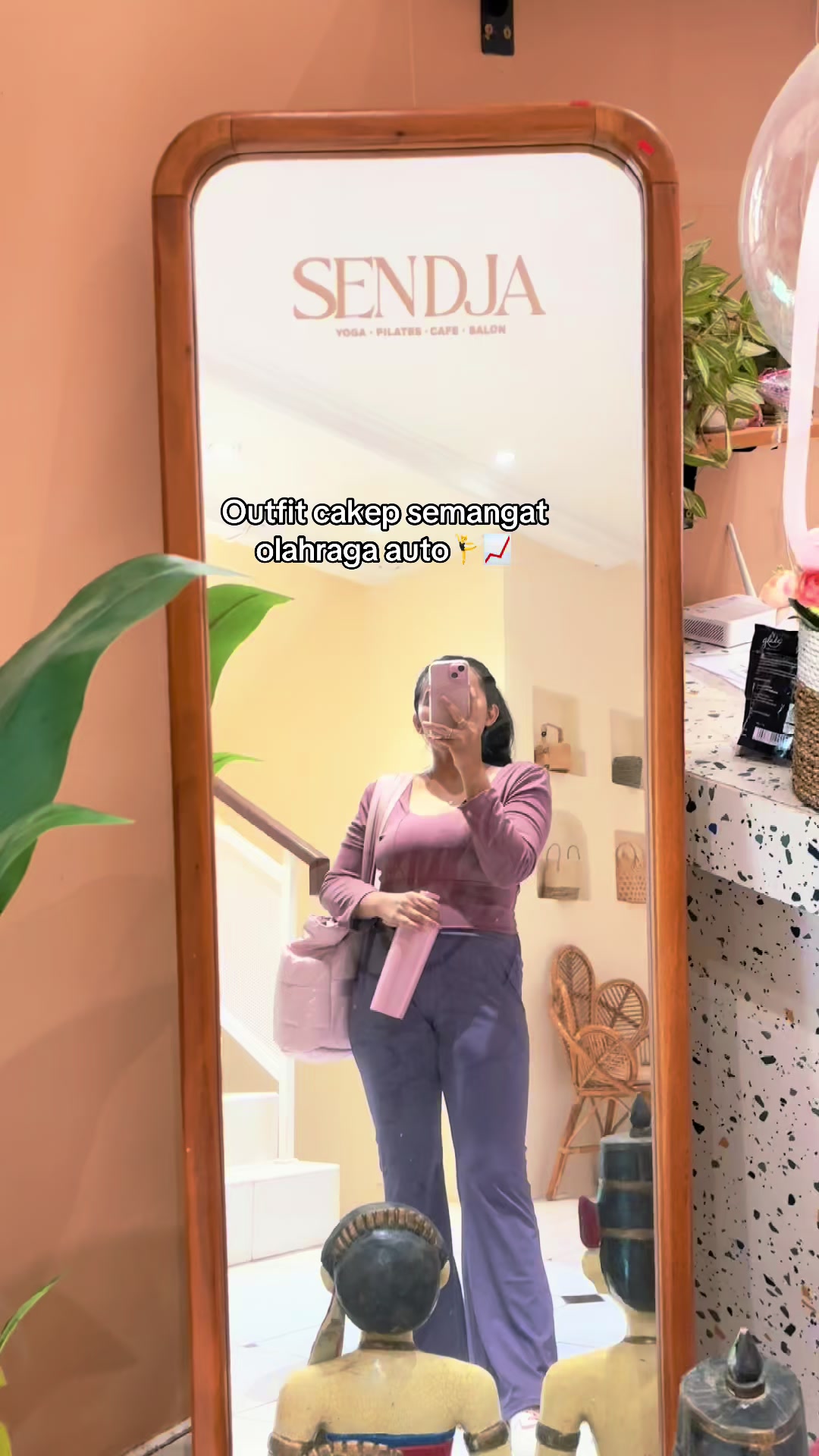 @𝑵𝒐𝒗𝒊𝒂𝒖˚✿˖ | Spill Disini
