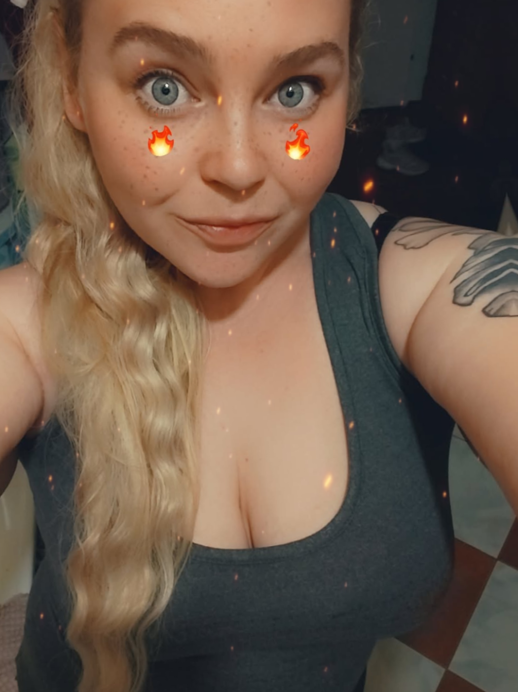 @Vixen