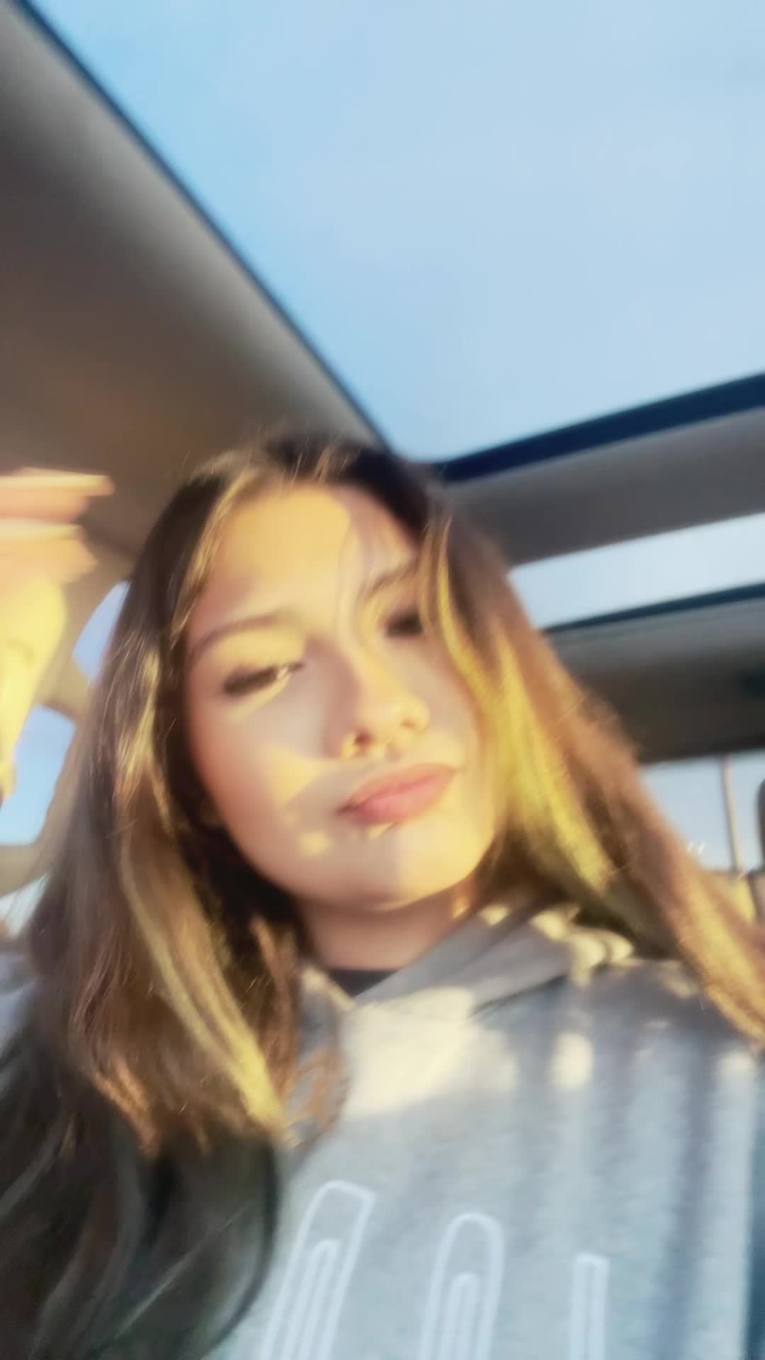 @Sarahi R